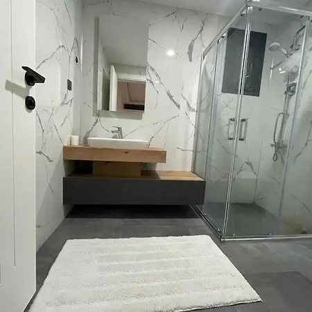 빌라 6 Sleeps, Modern In Kusadasi Davutlar - Awz 318